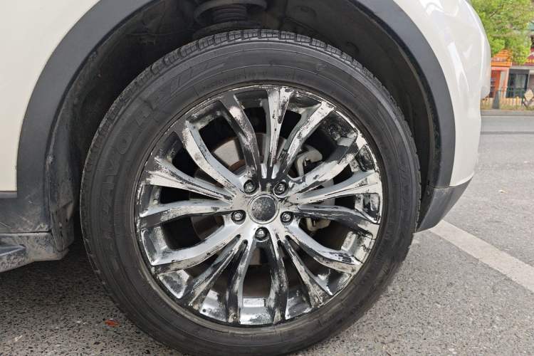 Used Land X7 2015 2.0T Panoramic Prestige Edition Right Front Wheel Hub