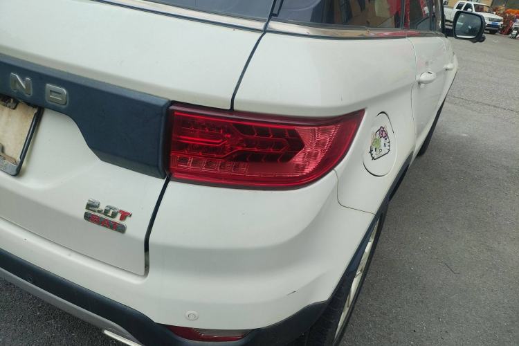 Used Land X7 2015 2.0T Panoramic Prestige Edition Right Rear Taillight