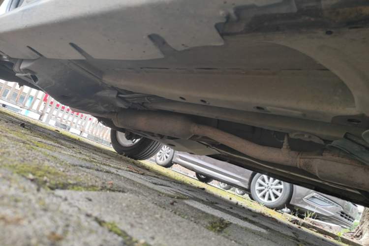 Used Land X7 2015 2.0T Panoramic Prestige Edition Right Side Sill