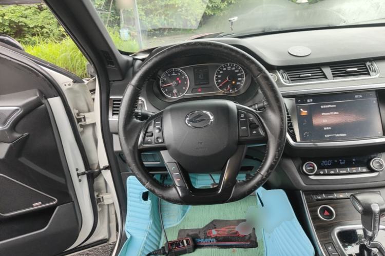 Used Land X7 2015 2.0T Panoramic Prestige Edition Steering Wheel