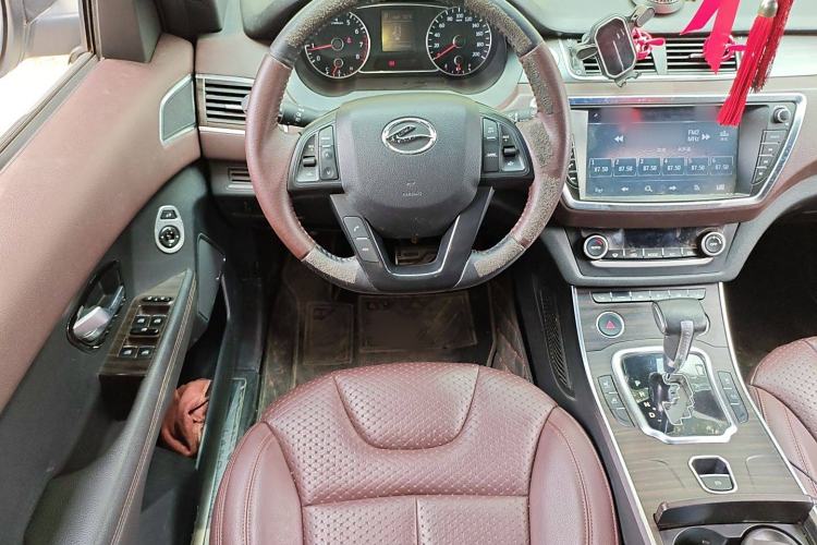 Used Land X7 2015 2.0T Panoramic Prestige Edition Steering Wheel