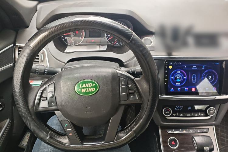 Used Land X7 2015 2.0T Panoramic Prestige Edition Steering Wheel