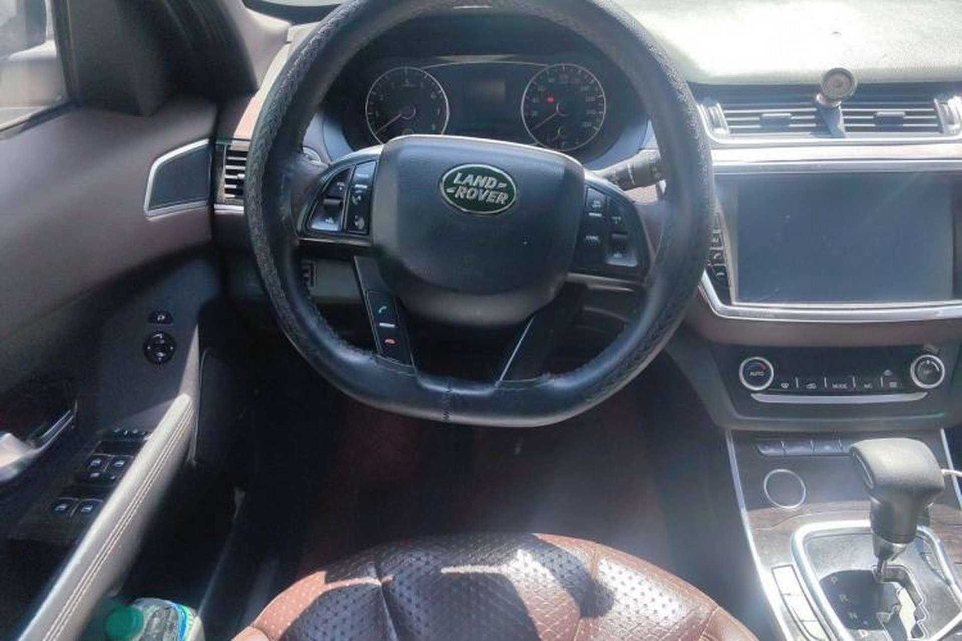 Used Land X7 2015 2.0T Panoramic Prestige Edition Steering Wheel