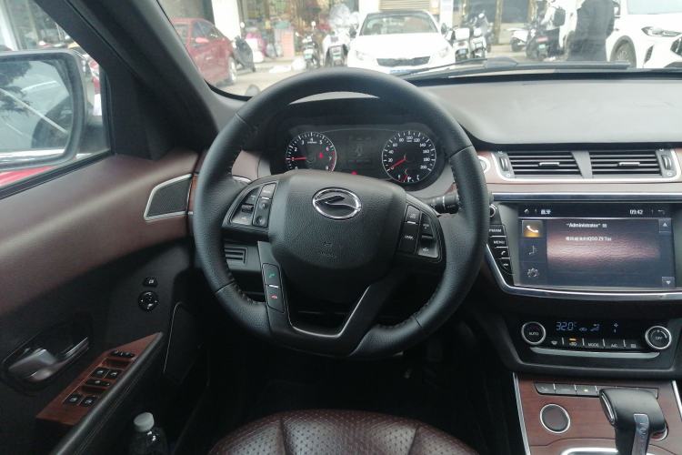 Used Land X7 2015 2.0T Panoramic Flagship Edition Steering Wheel
