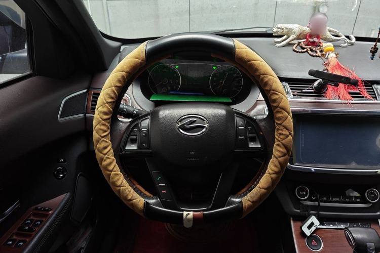 Used Land X7 2015 2.0T Panoramic Prestige Edition Steering Wheel