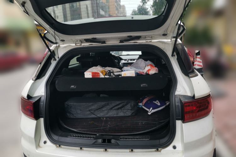 Used Land X7 2015 2.0T Panoramic Prestige Edition Trunk