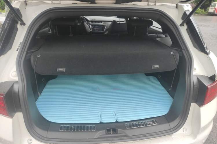 Used Land X7 2015 2.0T Panoramic Prestige Edition Trunk