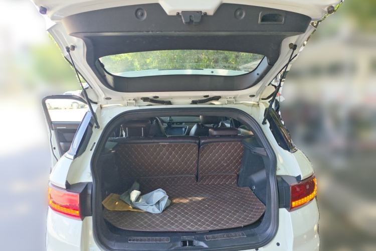 Used Land X7 2015 2.0T Panoramic Flagship Edition Trunk