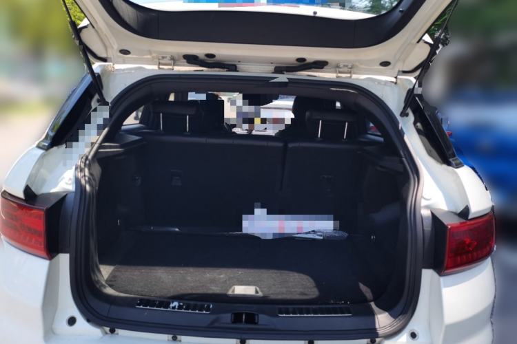 Used Land X7 2015 2.0T Panoramic Flagship Edition Trunk