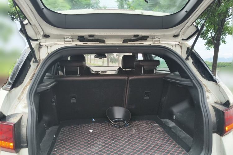 Used Land X7 2015 2.0T Panoramic Flagship Edition Trunk