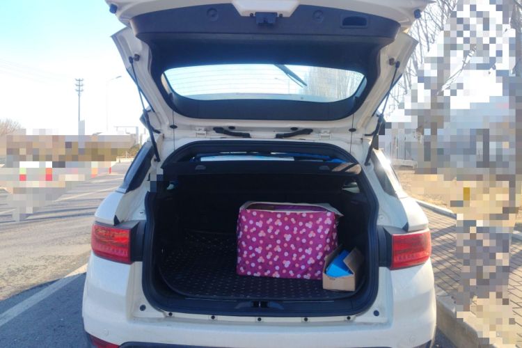 Used Land X7 2015 2.0T Panoramic Prestige Edition Trunk