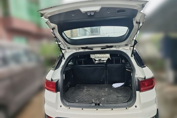 Used Land X7 2015 2.0T Panoramic Flagship Edition Trunk