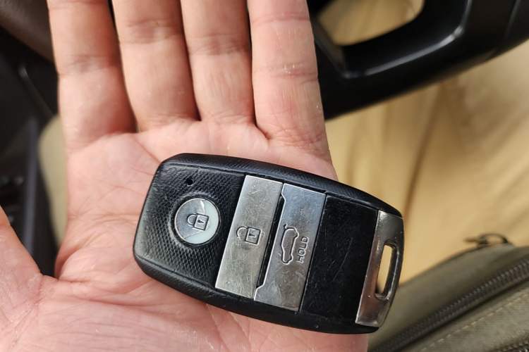 Used Land X7 2015 2.0T Panoramic Prestige Edition Vehicle Key