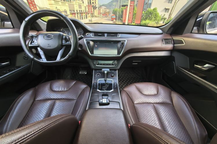 Used Land X7 2015 2.0T Panoramic Flagship Edition Audio And AC Panel