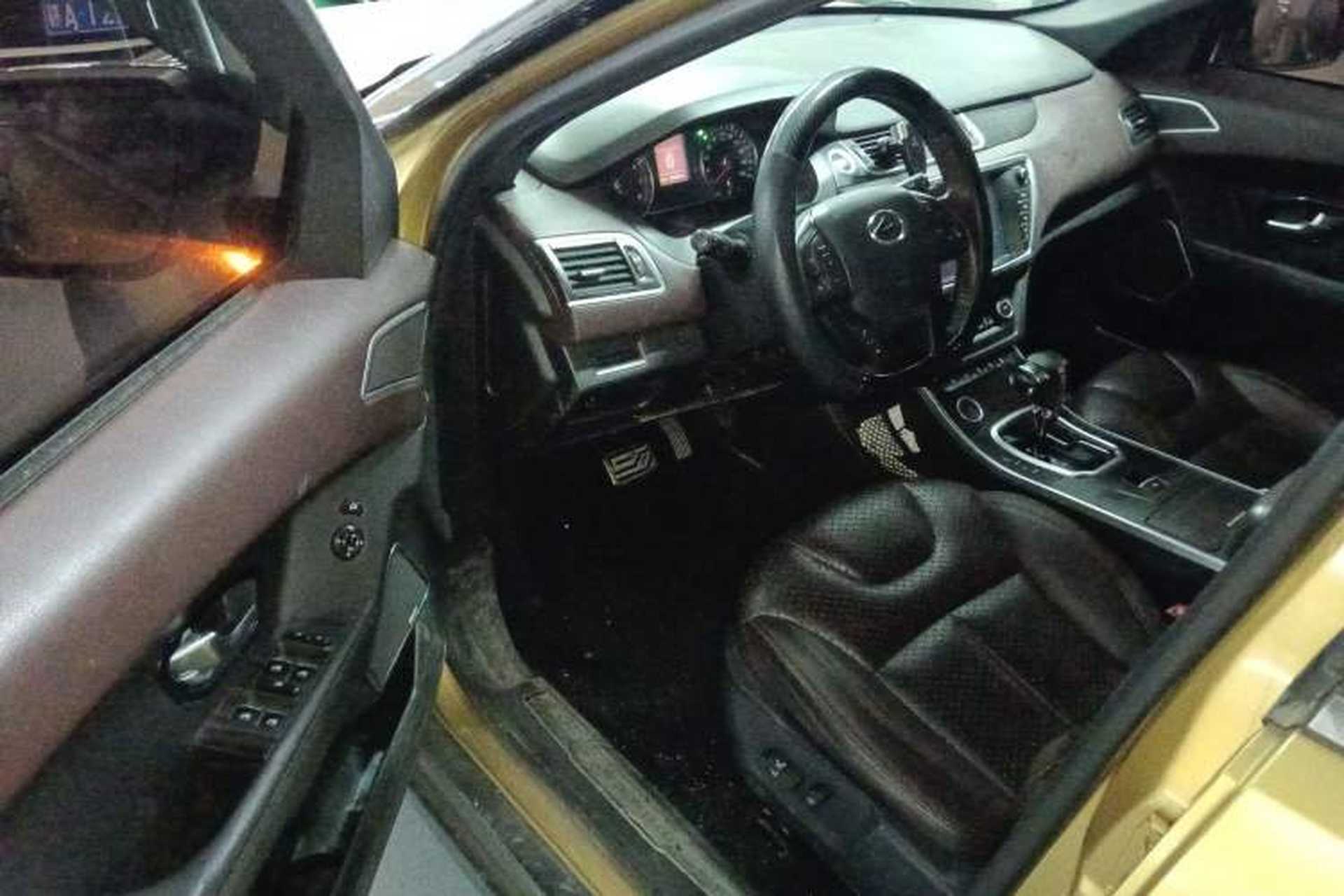 Used Land X7 2015 2.0T Panoramic Prestige Edition Driver Seat