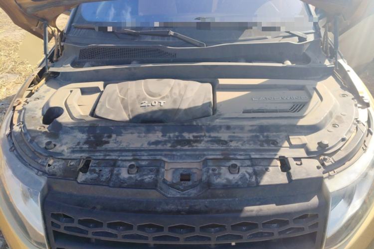Used Land X7 2015 2.0T Panoramic Flagship Edition Engine Bay