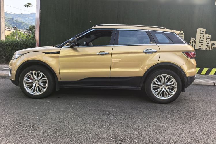Used Land X7 2015 2.0T Panoramic Flagship Edition Exterior 3