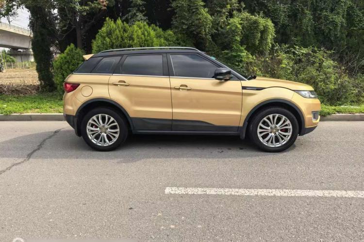 Used Land X7 2015 2.0T Panoramic Flagship Edition Exterior 5