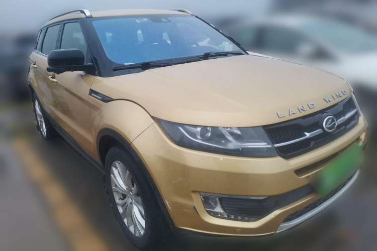 Used Land X7 2015 2.0T Panoramic Flagship Edition Front Right 45 Deg