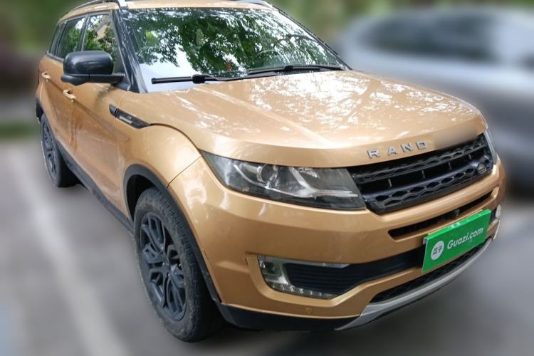 Used Land X7 2015 2.0T Panoramic Prestige Edition Front Right 45 Deg