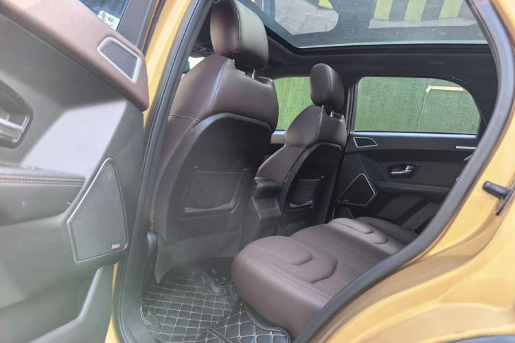 Used Land X7 2015 2.0T Panoramic Flagship Edition Interior 4