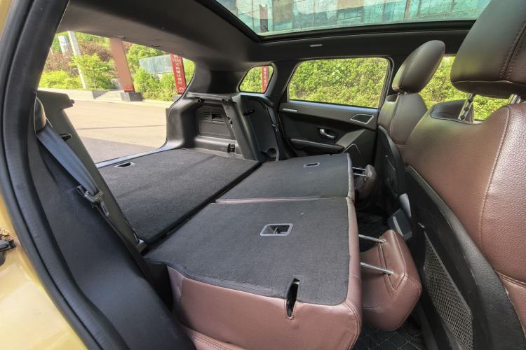 Used Land X7 2015 2.0T Panoramic Flagship Edition Interior 5