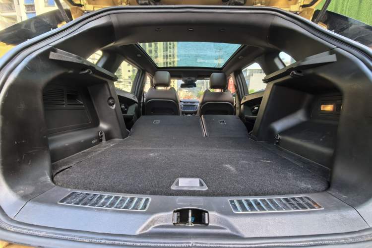 Used Land X7 2015 2.0T Panoramic Flagship Edition Interior 8