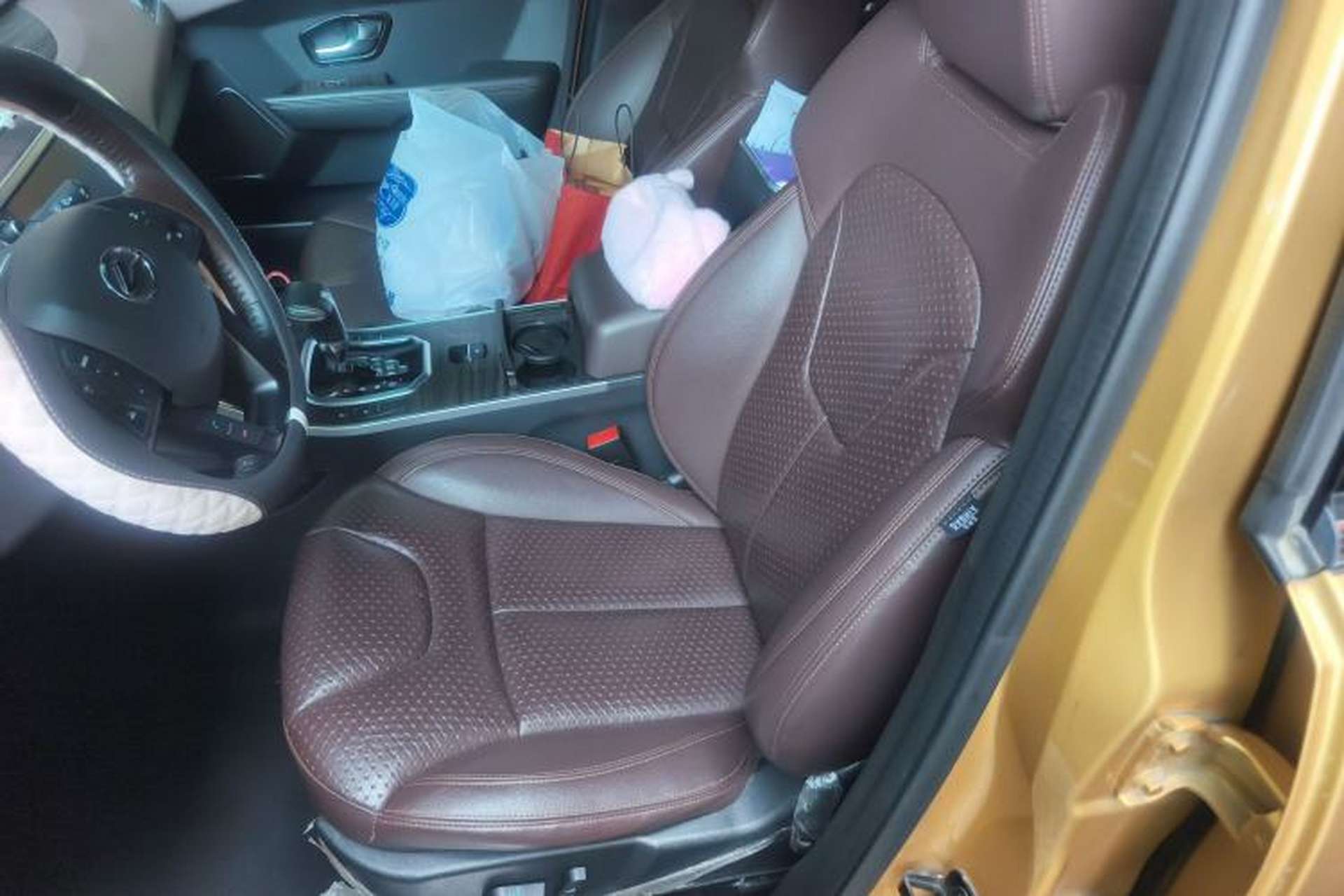 Used Land X7 2015 2.0T Panoramic Prestige Edition Left Front Seat