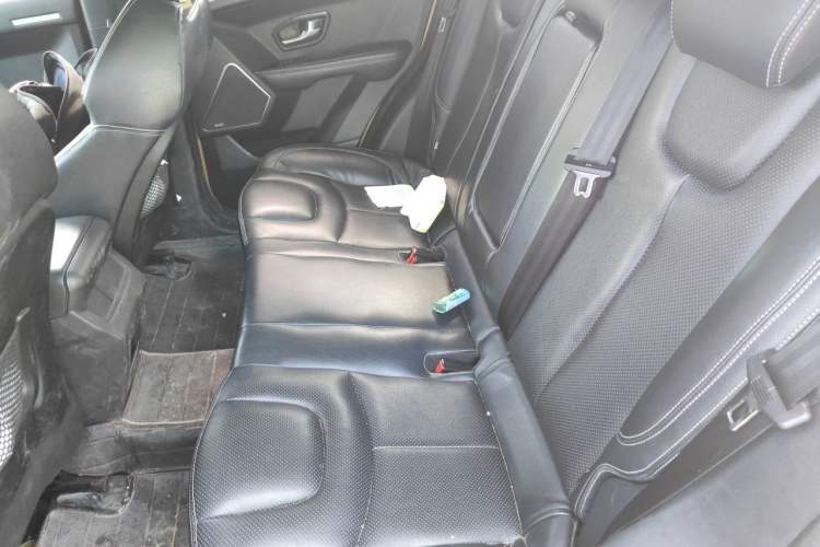 Used Land X7 2015 2.0T Panoramic Prestige Edition Left Rear Seat