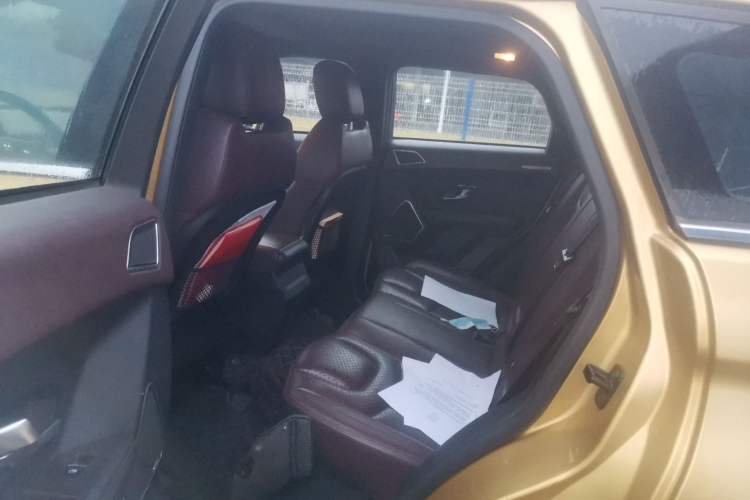 Used Land X7 2015 2.0T Panoramic Flagship Edition Left Rear Seat