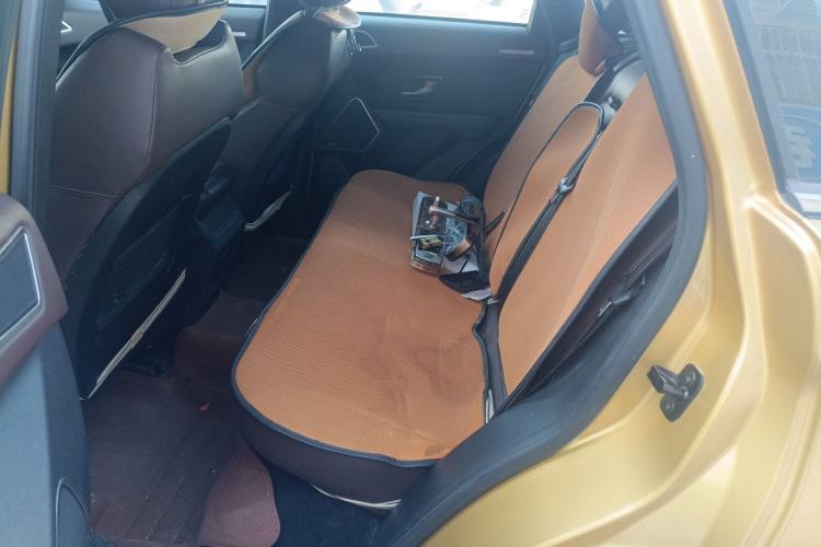 Used Land X7 2015 2.0T Panoramic Prestige Edition Left Rear Seat