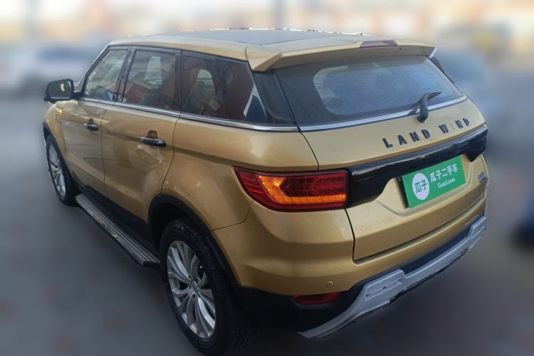 Used Land X7 2015 2.0T Panoramic Prestige Edition Rear Left 45 Deg