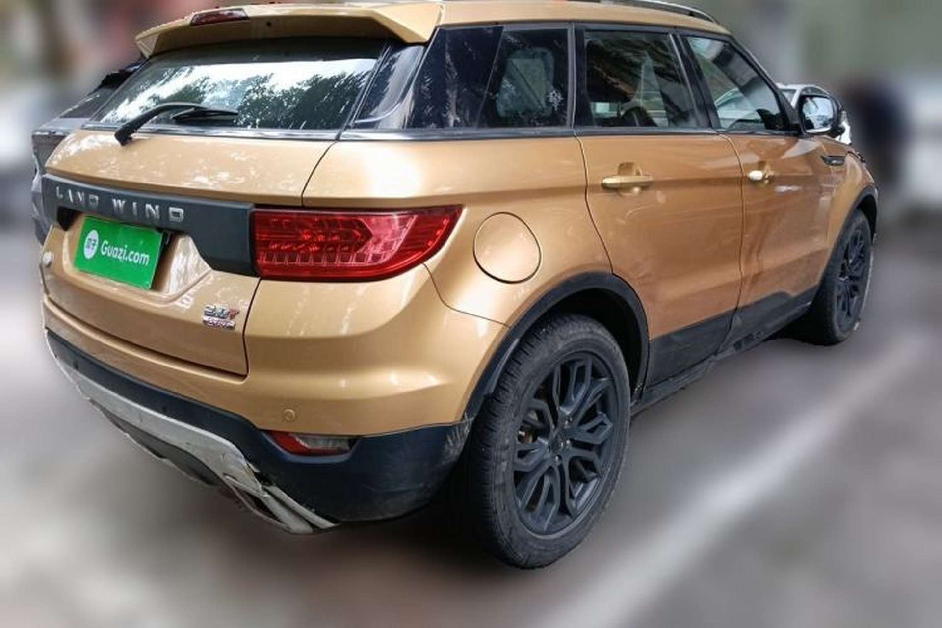 Used Land X7 2015 2.0T Panoramic Prestige Edition Rear Right 45 Deg