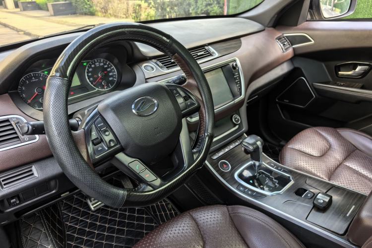 Used Land X7 2015 2.0T Panoramic Flagship Edition Steering Wheel