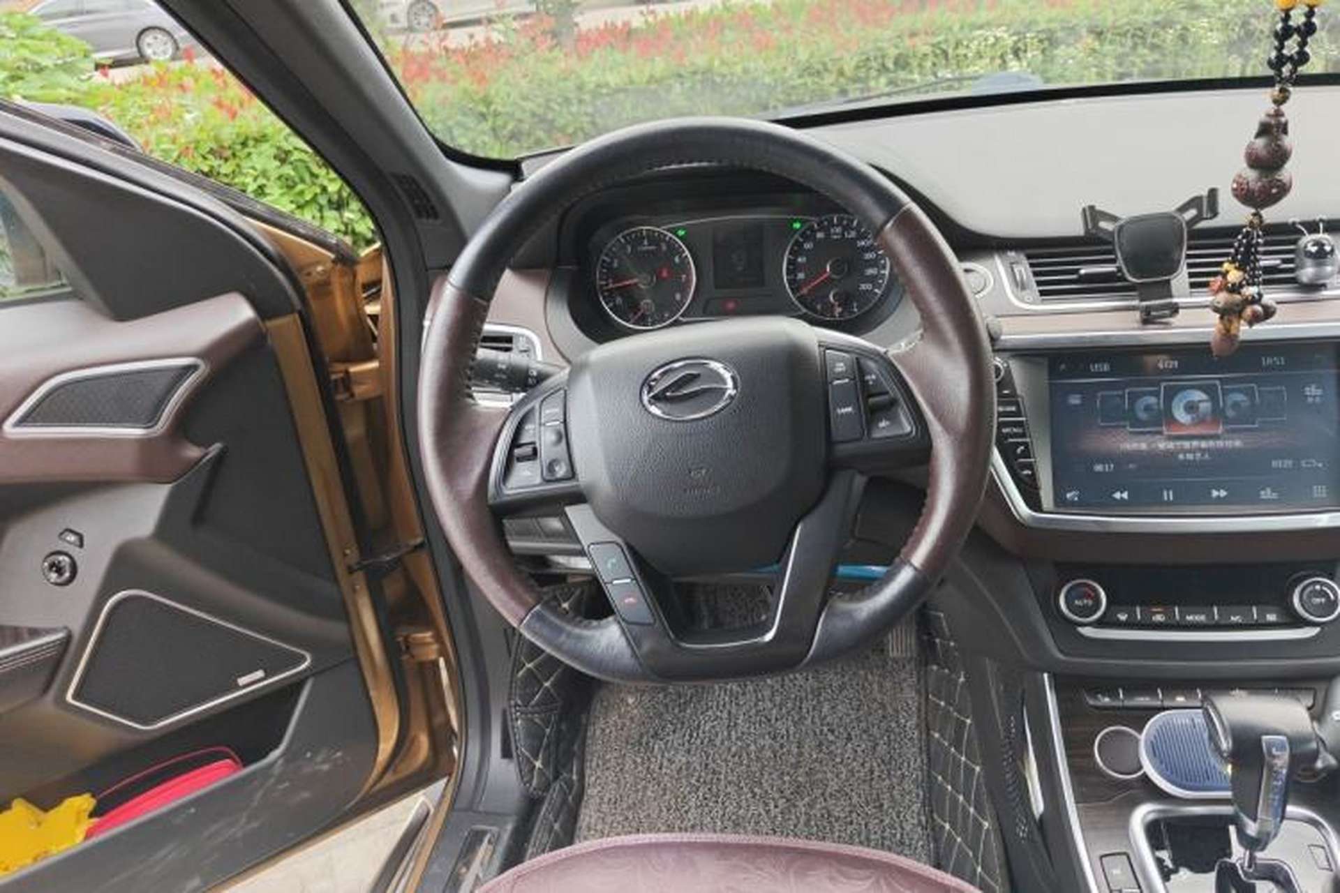 Used Land X7 2015 2.0T Panoramic Flagship Edition Steering Wheel