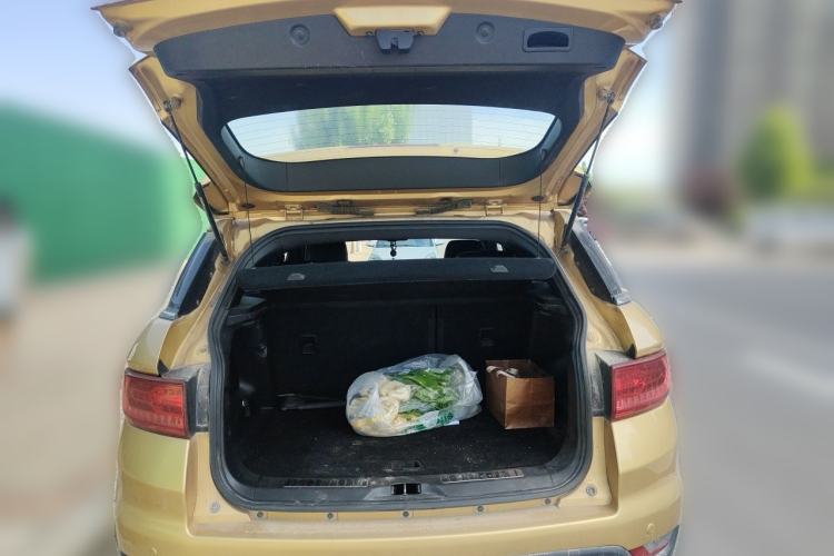 Used Land X7 2015 2.0T Panoramic Prestige Edition Trunk