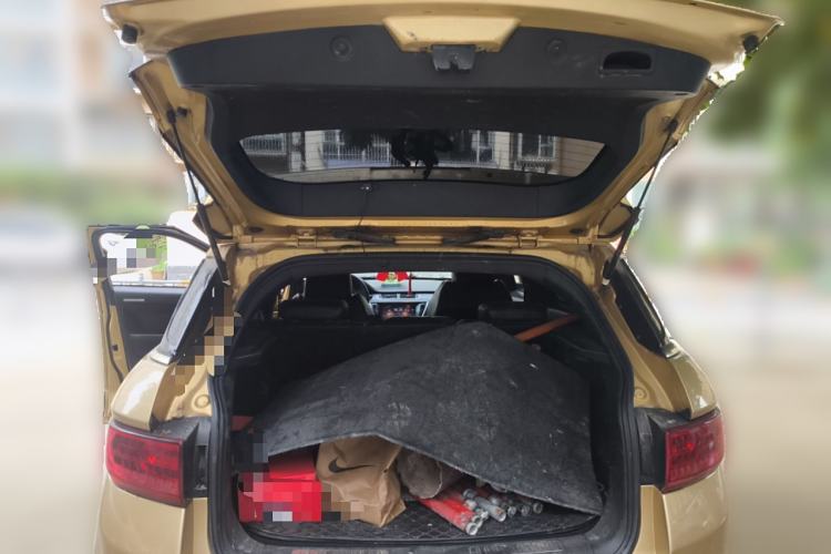 Used Land X7 2015 2.0T Panoramic Luxury Edition Trunk