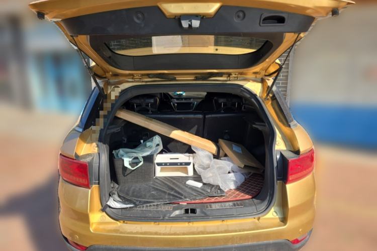 Used Land X7 2015 2.0T Panoramic Luxury Edition Trunk