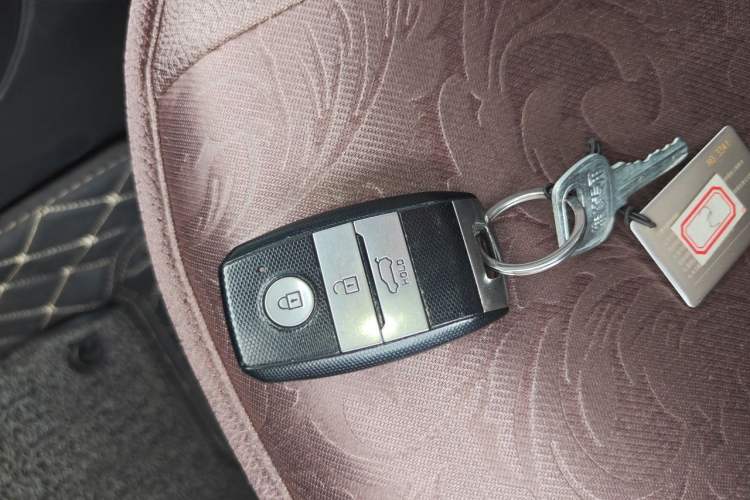 Used Land X7 2015 2.0T Panoramic Flagship Edition Vehicle Key
