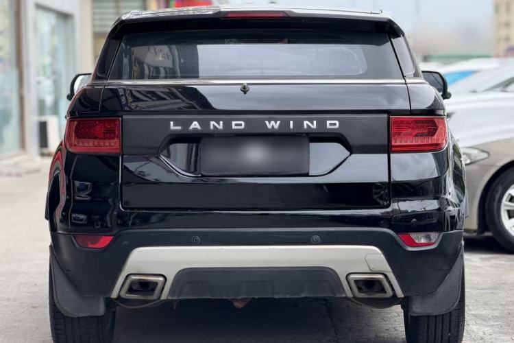 Used Land X7 2016 2.0T Panoramic Prestige Edition Exterior 4