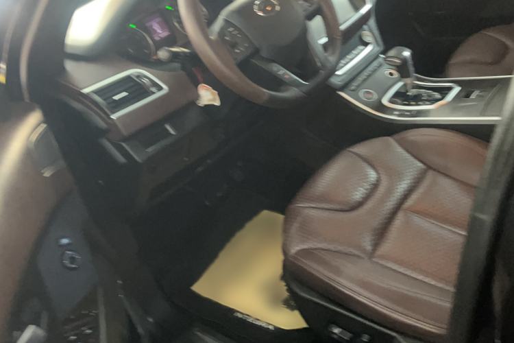 Used Land X7 2016 2.0T Panoramic Prestige Edition Exterior 4