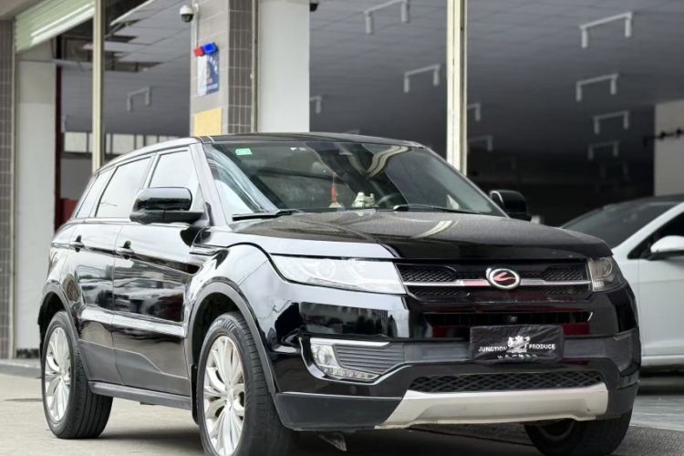 Used Land X7 2016 2.0T Panoramic Prestige Edition Exterior 6