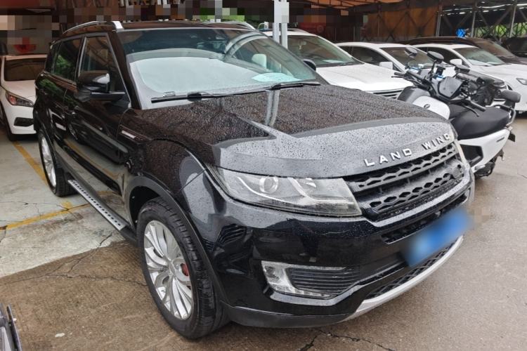 Used Land X7 2016 2.0T Panoramic Prestige Edition Front Right 45 Deg