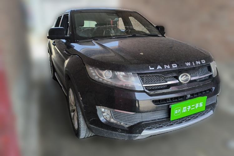 Used Land X7 2016 2.0T Panoramic Prestige Edition Front Right 45 Deg