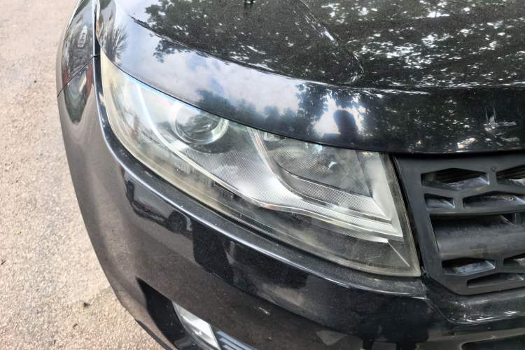 Used Land X7 2016 2.0T Panoramic Prestige Edition Right Front Headlight