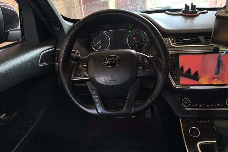 Used Land X7 2016 2.0T Panoramic Prestige Edition Steering Wheel