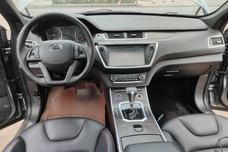 Used Land X7 2016 2.0T Panoramic Deluxe Edition Center Console