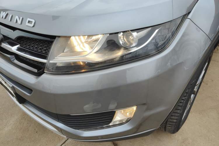 Used Land X7 2016 2.0T Panoramic Deluxe Edition Left Front Headlight