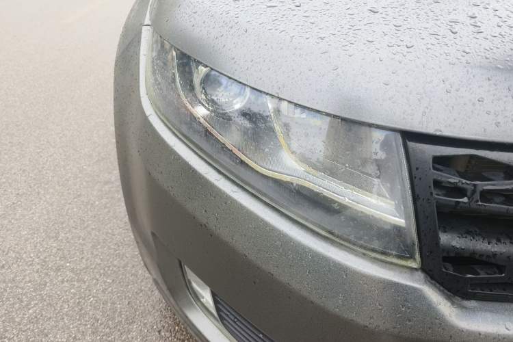 Used Land X7 2016 2.0T Panoramic Prestige Edition Right Front Headlight