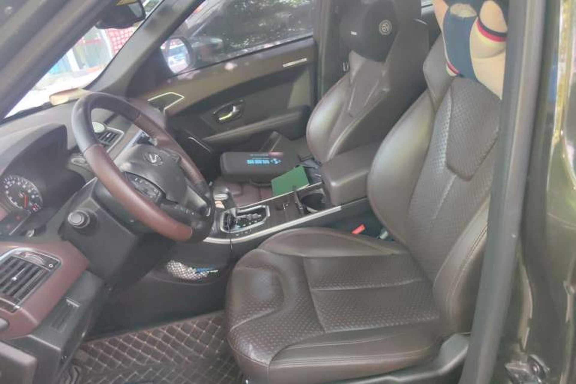 Used Land X7 2016 2.0T Panoramic Prestige Edition Left Front Seat